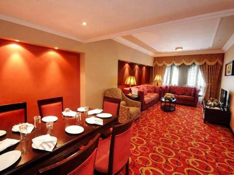 Taiba Suites Madinah Medína Exteriér fotografie Suite